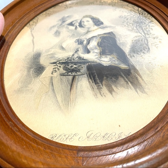 Vintage Wood Frame Victorian print - Picture 2 of 8